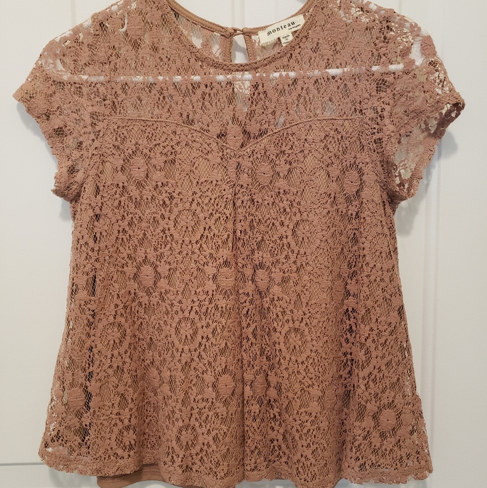❤ Beautiful Lace Blouse